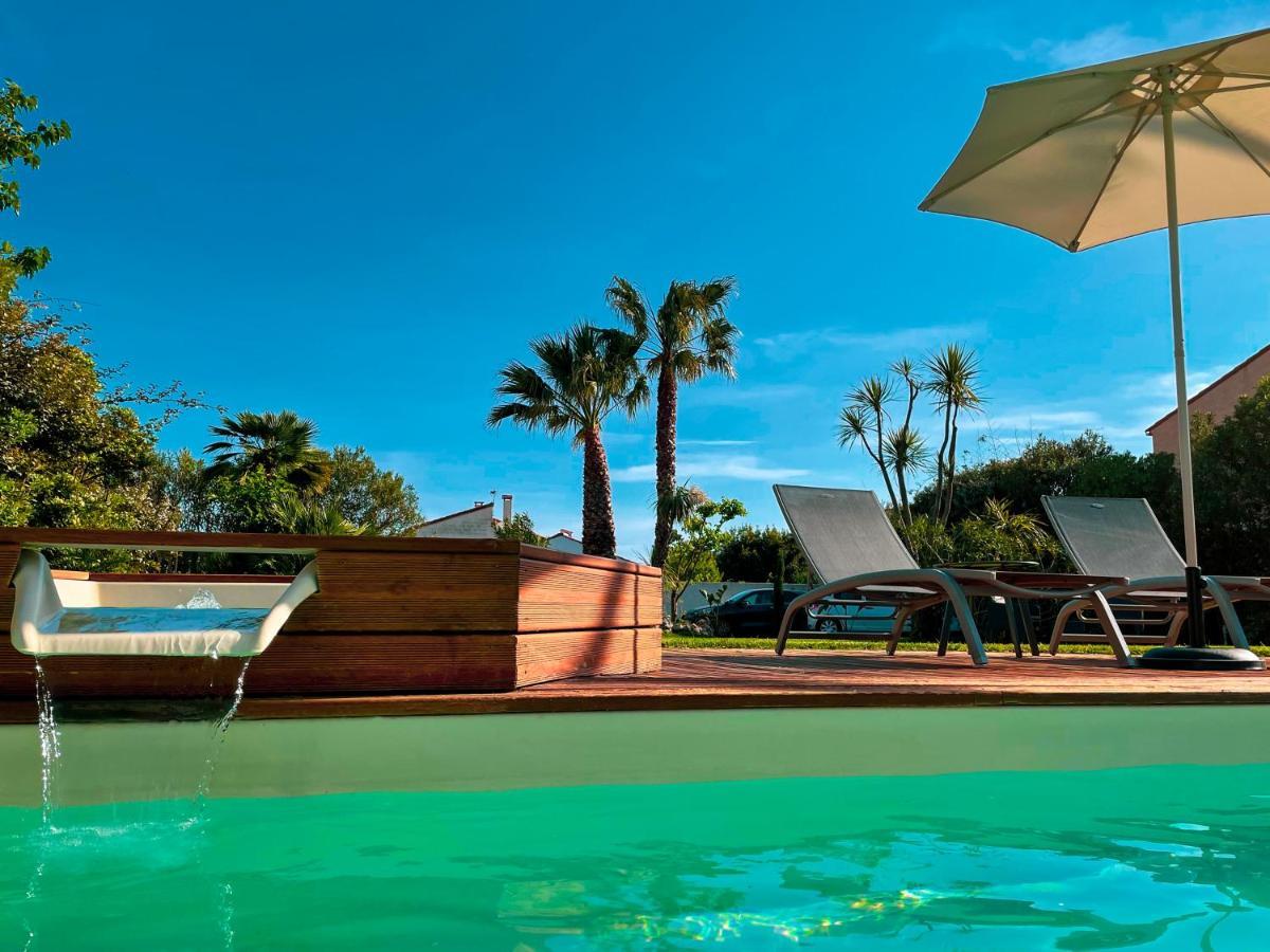 Domaine Le Courti - Adult Only Hotel Le Barcares Bagian luar foto