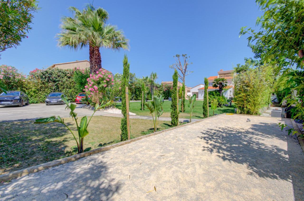 Domaine Le Courti - Adult Only Hotel Le Barcares Bagian luar foto