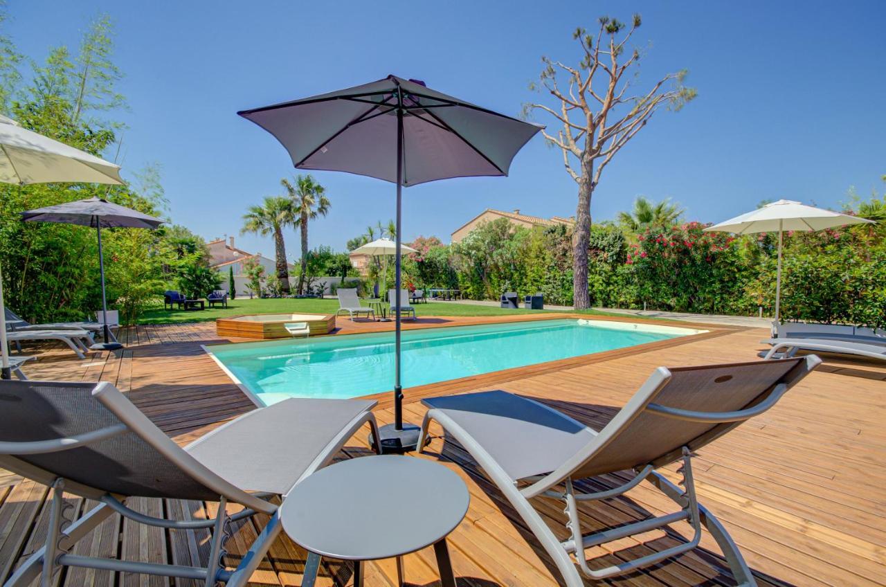 Domaine Le Courti - Adult Only Hotel Le Barcares Bagian luar foto